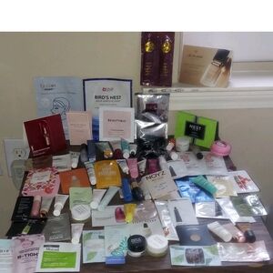 80 Piece Assorted Skincare and Beauty Sample Set
